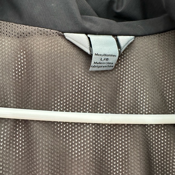 Mountain Equipment Co-op Jacket - Picture 7 of 9